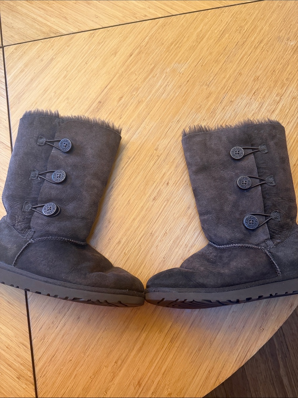 Womens Uggs Cozy Button-Trim Winter Boots - Dark Brown